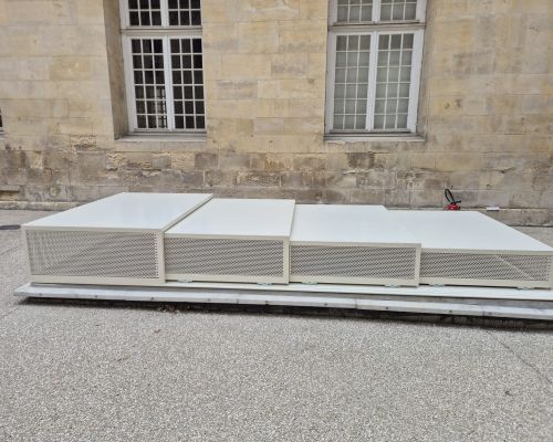 Châssis mobile pour équipements techniques